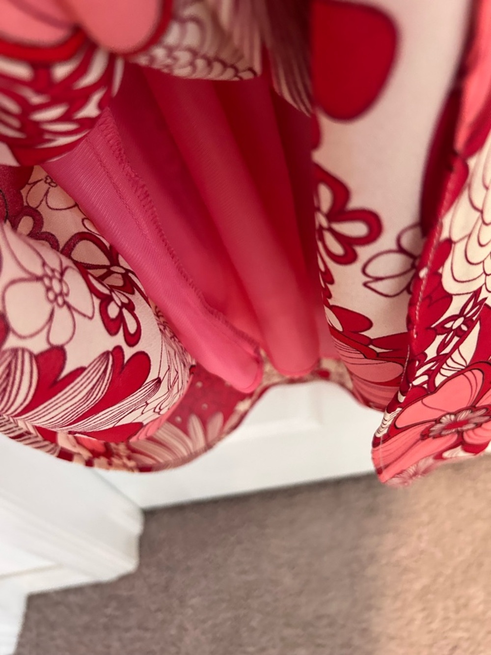 A Wild Thyme Pink & Red Floral Asymmetrical Maxi Dress Size 22 - Picture 4 of 8
